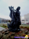 Заславль. Памятник Рогнеде и Изеславу