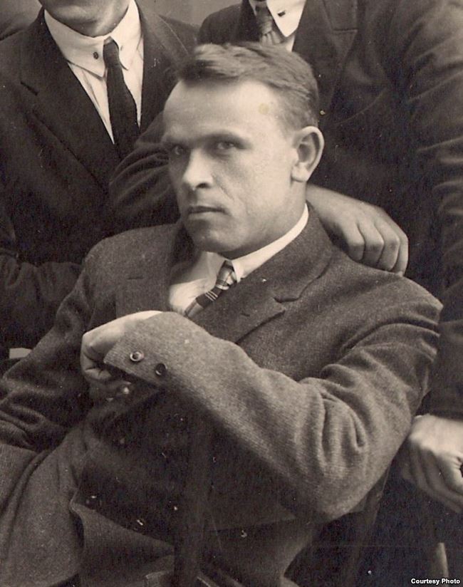 Кондрат Крапива, 1929 год