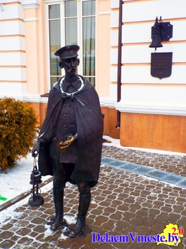 Скульптура Станционного смотрителя