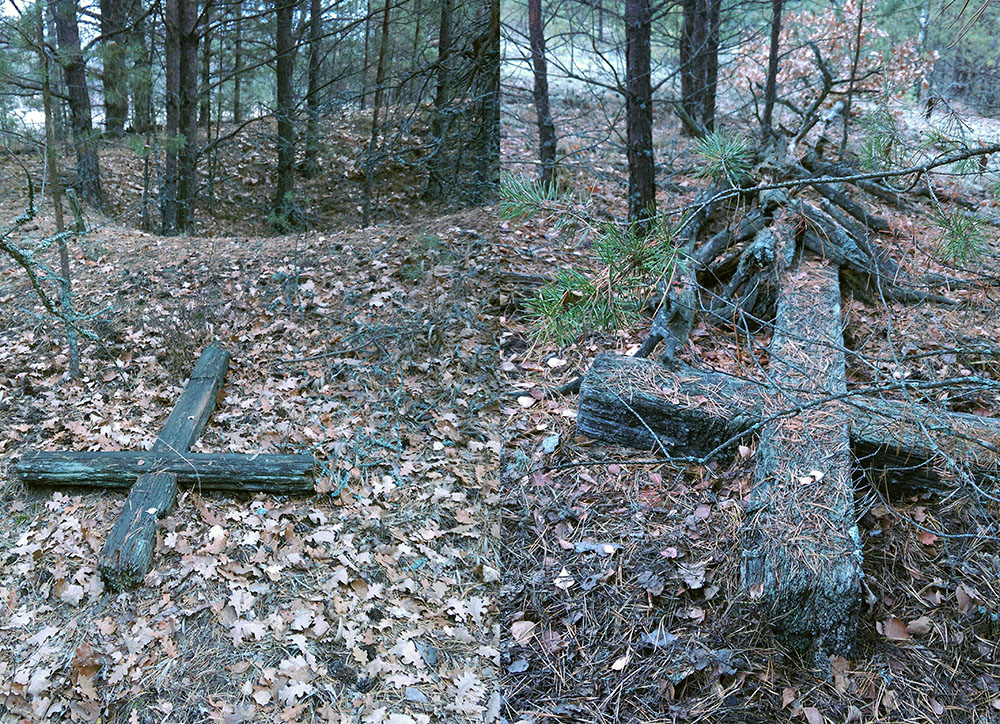 Воронка от взрыва и старые кресты. Мерлинские хутора