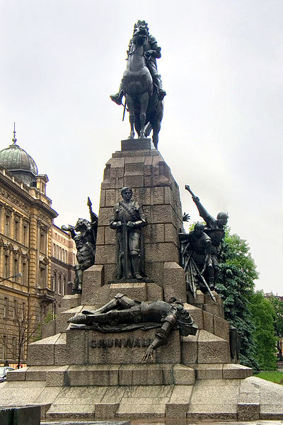 Памятник Грюнвальдской битве, посвящённый 500-летию сражения, был установлен в 1902 году. Был уничтожен во время второй мировой войны. Восстановлен в 1976 году