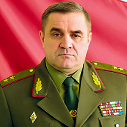 Владимир Усхопчик - полный кавалер ордена "За службу Родине"
