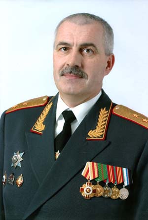Владимир Наумов министр