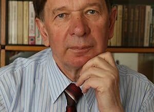 Владимир Каризна